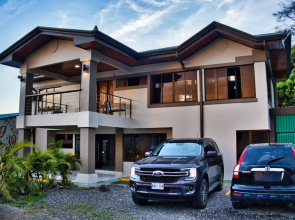 Ceiba Eco Hostel