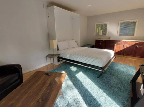 A Garden Oasis - 3-Bed Private Home Off Hwy 1