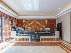 Pengyuhao Hotel