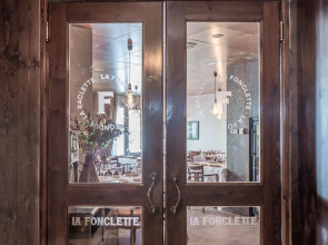 Ski Plaza Hotel & Wellness