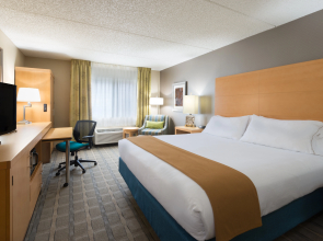 Holiday Inn Express & Suites Wheat Ridge-Denver West by IHG