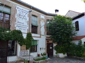 Hostal La Mesnadita