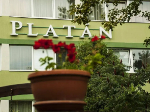 Komfort Hotel Platán