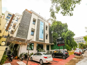 Capital O 38526 Hotel Epic