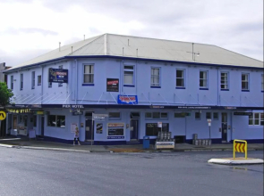 Pier Hotel Coffs Harbour