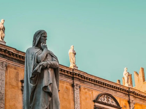 Domus Nova