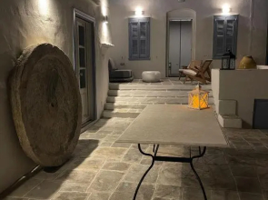 Boutique 19th Century Home in Sifnos