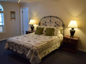 Grist Mill Inn