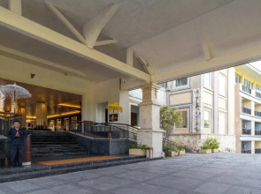 Dreamland Paradise Hotel
