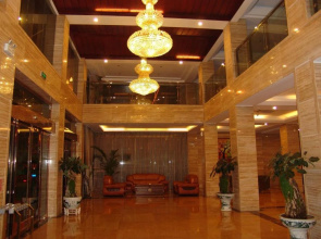 Hong He Hotel(昆明红河宾馆（火车站店）)