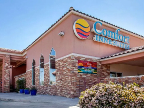 Comfort Inn & Suites I-25 Near Spaceport America