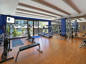 Novotel Phuket Vintage Park Resort