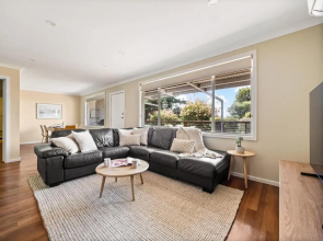 Eagle Bay Beach House