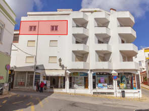 B14 - Heart of Old Town Apartment