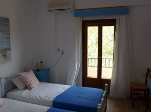 Villa in Axos With Pool Near Panormo Beach