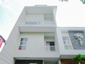 OYO 1023 Junggo Tentrem