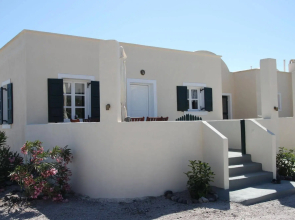 Ampelos Executive Houses