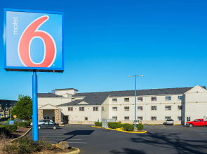 Motel 6 Newport, OR