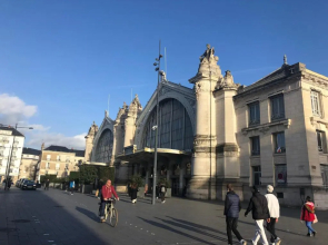 Studio avec balcon & parking gratuit