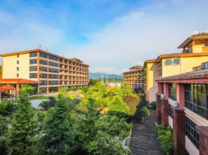 Rezen Hotel Heyi