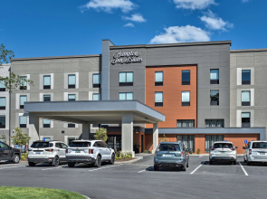 Hampton Inn & Suites by Hilton Keene