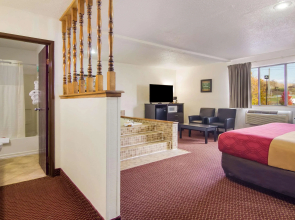 Super 8 Motel Somerset