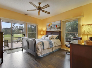 62 Full Sweep Holiday Home