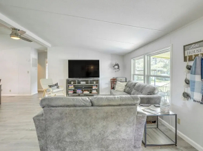 Riverfront Granbury Home w/ Patios & Boat Dock!