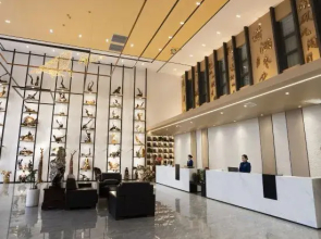 Baoli Shijia Art Hotel (Luohe High-speed Railway West Station Branch)