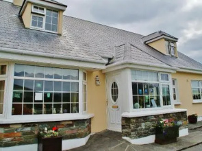 Strand's-End House B&B