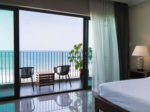 Dan Oasis Hotel and Apartment