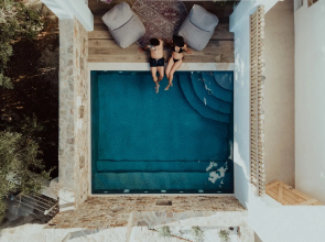 Sunday Luxury Suites Naxos