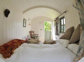 Blackstairs Shepherds Huts