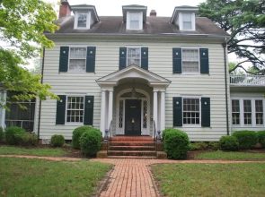 Colonial Capital Bed & Breakfast