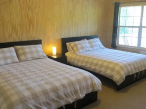 Emerald Lake Resort