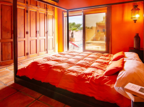 Casa Rosa Boutique Home