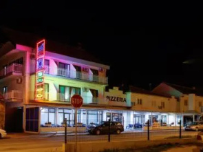 Motel Tri lovca