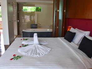 Samui Mekkala Resort & Pool Villa