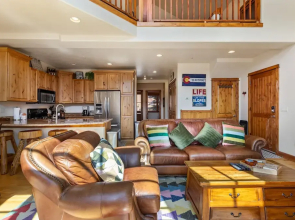Antlers Gulch Retreat 3 Bedroom Townhouse