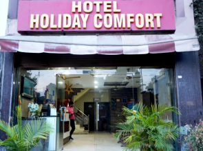 Hotel Holiday Comfort - 800 mts from Jallianwala Bagh, Amritsar