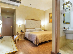 Hotel Alba Palace