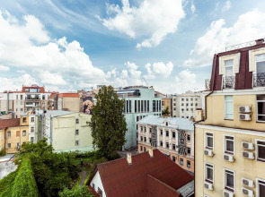 Отель Senator Maidan