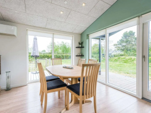 6 Person Holiday Home in Oksbøl