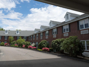 The Colonial Hotel