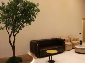 The Long D Hotel and Banquet