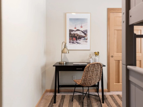 Red Fox by Avantstay Tahoe Home in the Woods w/ BBQ & Outdoor Dining!