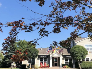 Amsterdam Inn & Suites Sussex