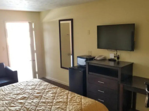 Holiday Inn Express Greenfield