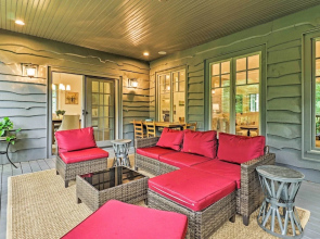 Cashiers Mountain Hideaway, Walk to Lake Glenville