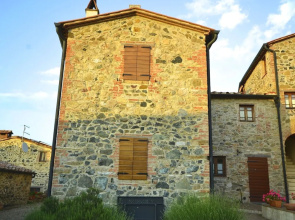 Apartment in the Village With air Conditioning